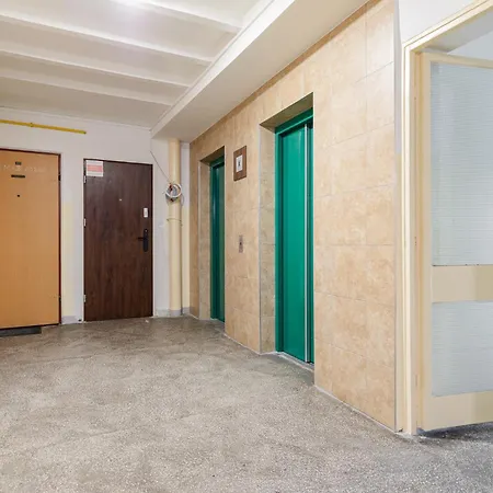 Apartment Superapart Zelazna 34