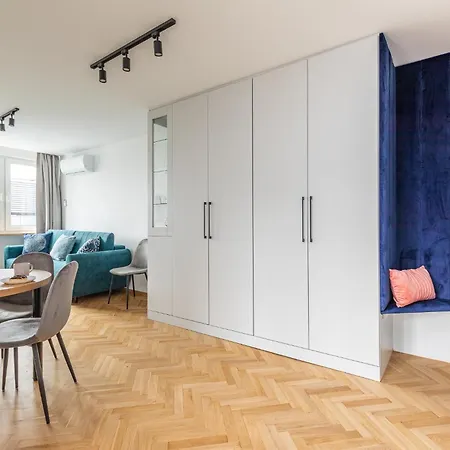 Superapart Zelazna 34 Daire